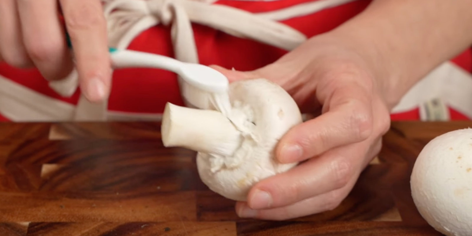 How to Clean Mushrooms Button, Porcini and More!